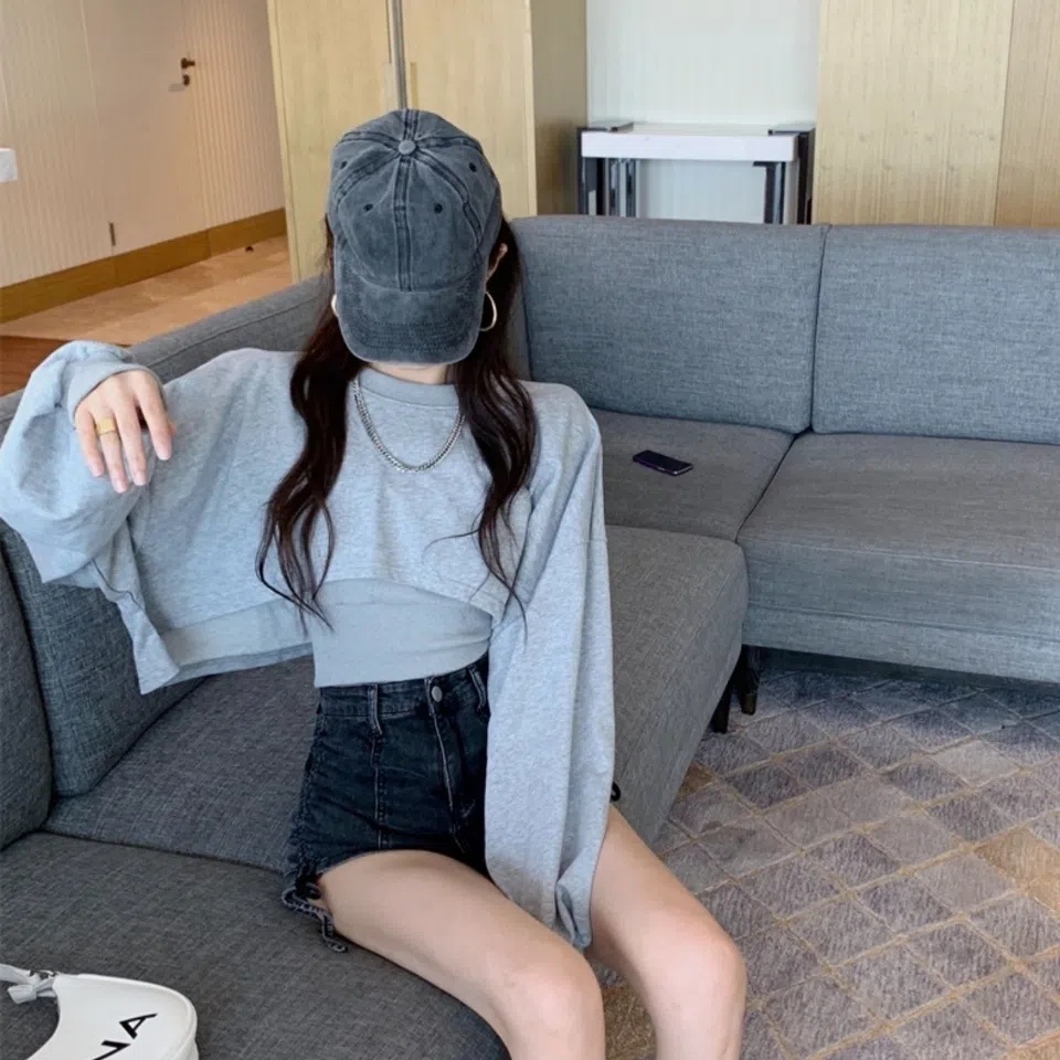 Áo Thun Tay Dài Dáng Rộng + Quần Ngắn Phong Cách Hàn Quốc Thời Trang Cho Nữ