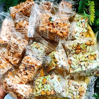 Cốm Miền Tây mix 3 loại 500g ( Cốm nếp lá dứa,  cốm gạo gừng,  cốm mì ngò)