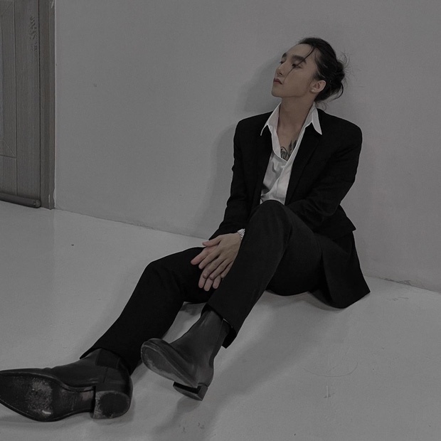 The Dakana Classic Chelsesa Boots Giày Bốt Nam Cơ Bản Da Bò Nhập Khẩu Nguyên Tấm Đế Khâu Thủ Công 3cm