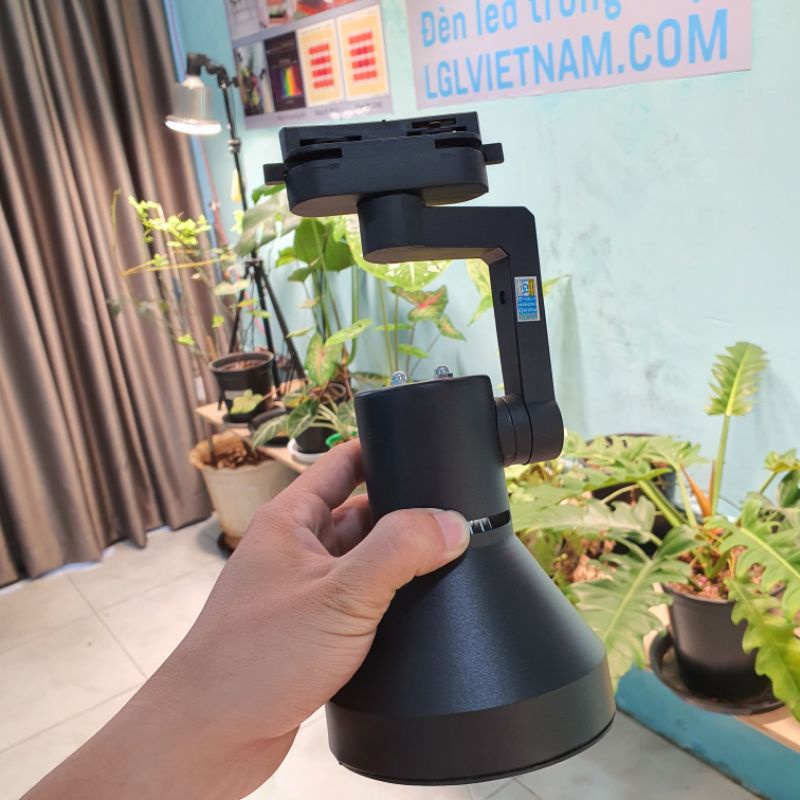 Đèn Trồng Cây Spotlight Thân Dài LGL 20W, Ánh Sáng Nắng Sớm Kích Thích Ra Ở Chồi Kiểng Lá & Ra Mầm Ở Cây Hoa, Sen Đá