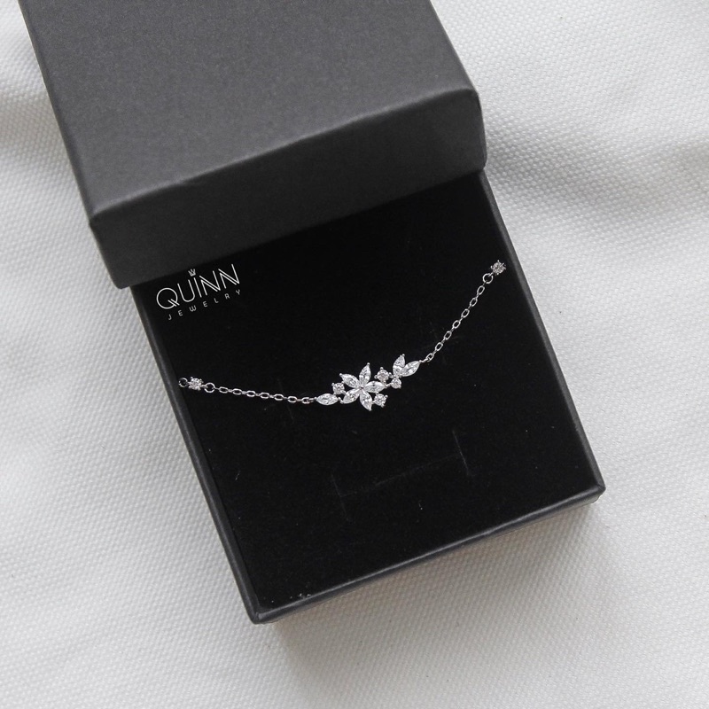 Lắc tay bạc nữ Amaryllis, lắc tay bạc 925 hoa đính đá Quinn Jewelry