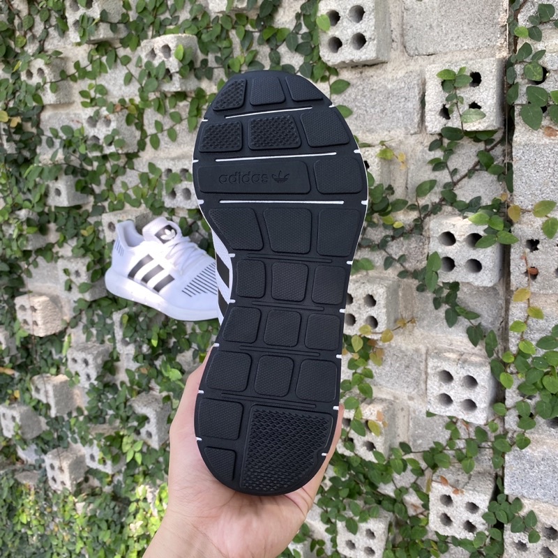 Adidas Run Swift Giá Rẻ