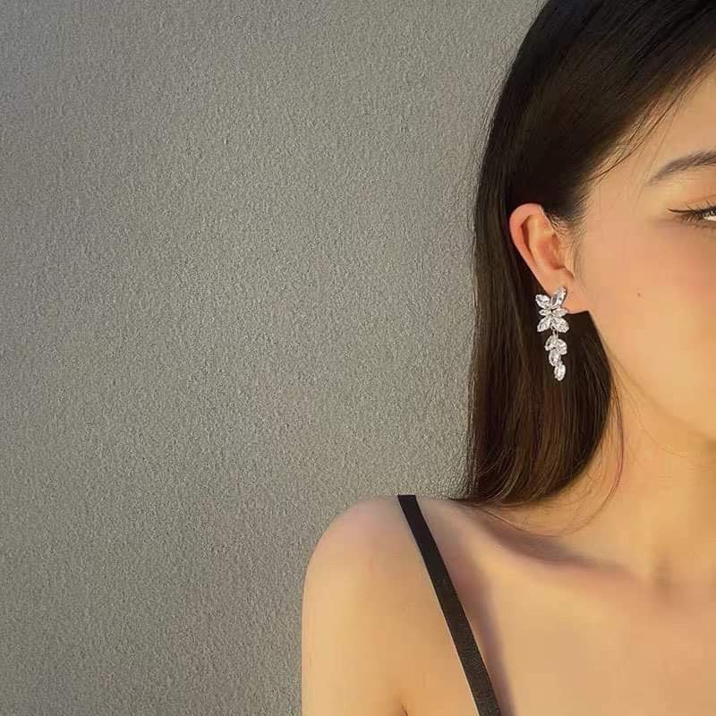 Bông tai mạ bạc đính đá zircon cao cấp