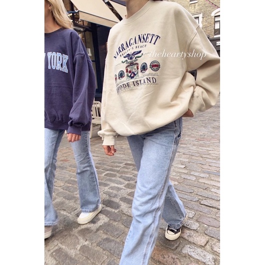 Áo Erica Narragansett Sweatshirt - brandy melville