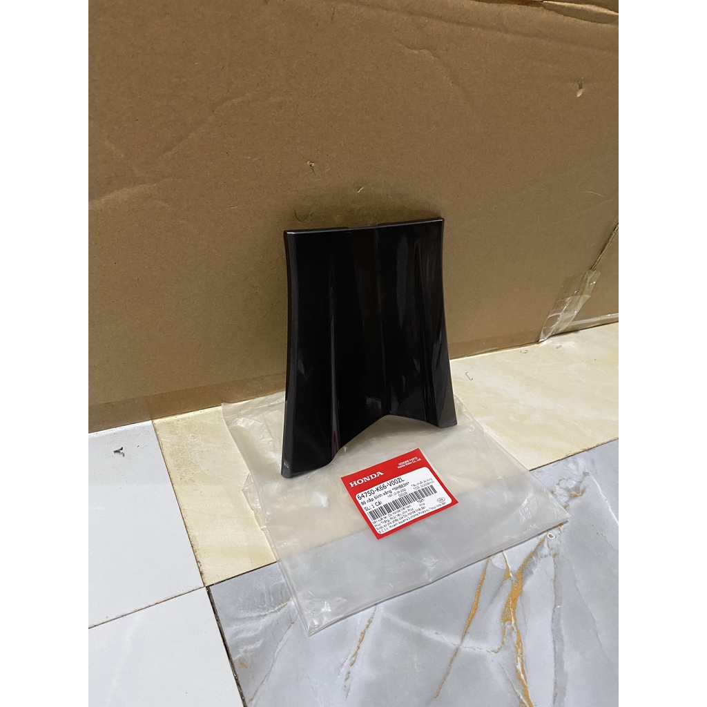 Bộ nắp bình xăng HONDA AIR BLADE 125 năm 2015-2018 màu Xám đen. *NHB83M* 64750K66V00ZL