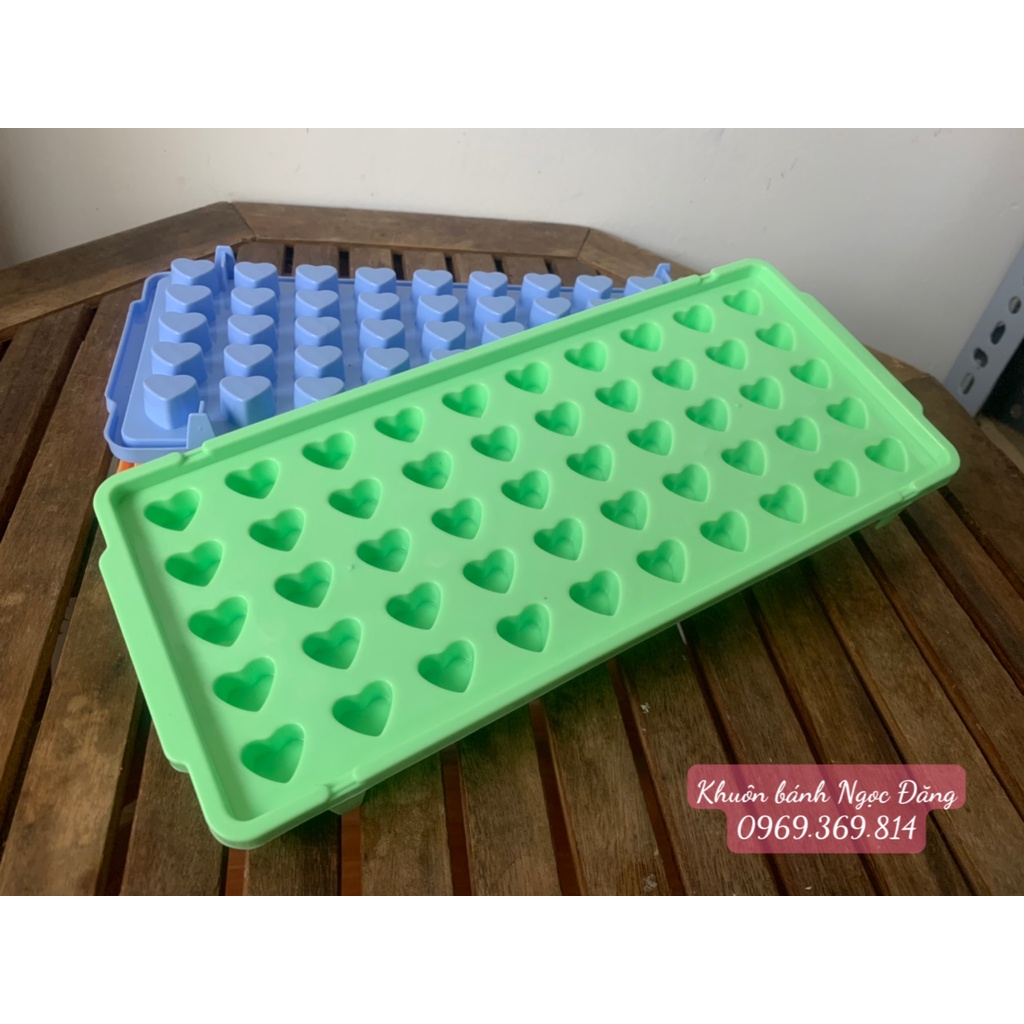 Khuôn làm đá các mẫu hoa lá đa dạng. An toàn thực phẩm cho rau câu, pudding, bánh bò. Kích thước ghi trên hình ảnh.