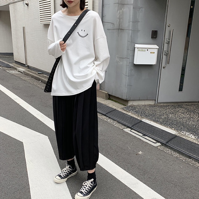 Áo thun nữ SUXI tay dài cổ tròn họa tiết mặt cười phong cách Hàn Quốc