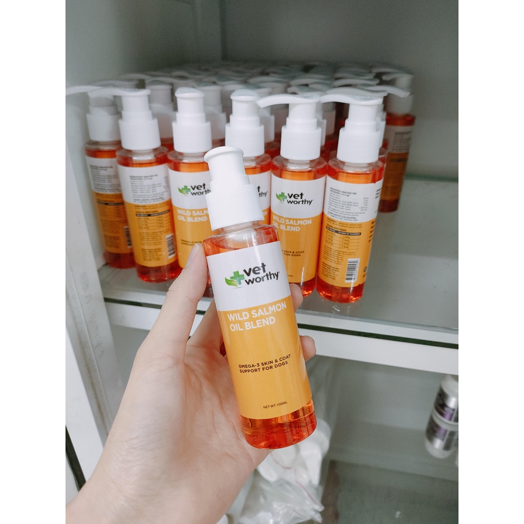 Dầu cá hồi Vet Worthy Salmon Oil 100ml (chiết) dành cho chó & mèo
