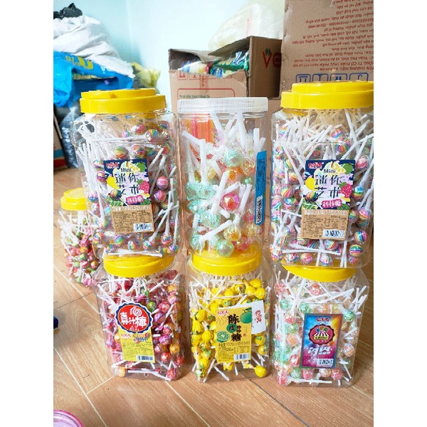 Com bo 10 cây kẹo mút mini 7 sắc cầu vồng Mix các sắc mầu cho bé