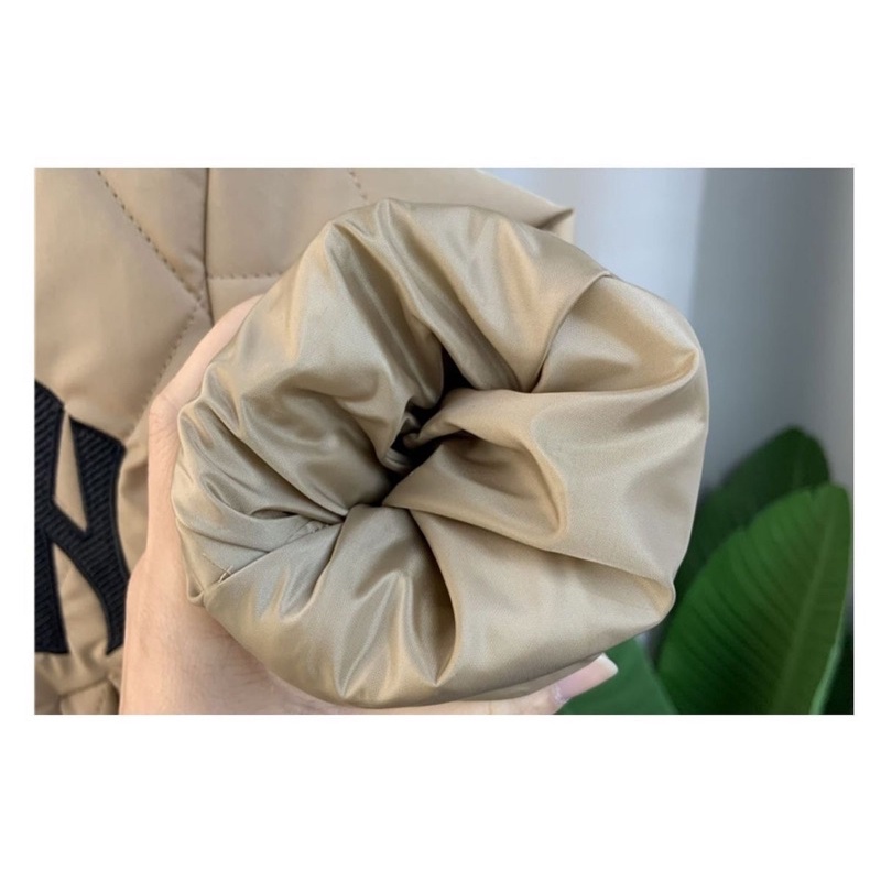 Áo khoác bomber cá tính cho bé trai và gái.