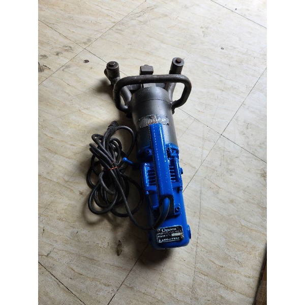 Máy Uốn Sắt Thủy Lực Cầm Tay Phi 32 Ogura- Hàng Bãi Nhật