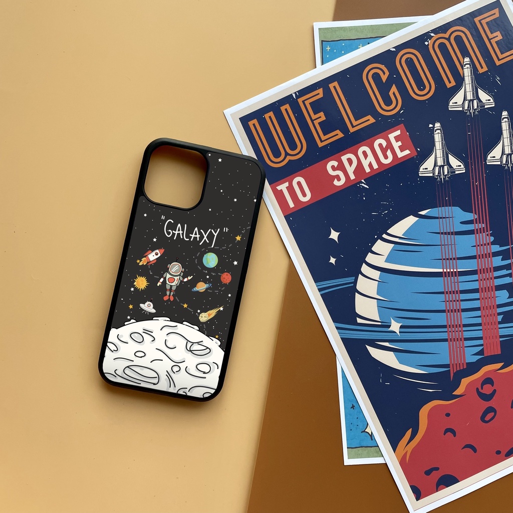 Ốp lưng Unique Case dành cho iPhone Outerspace SPA008