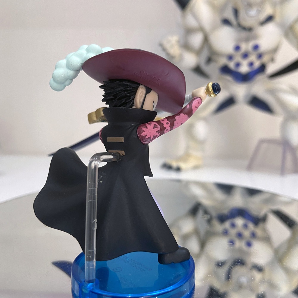 Mô hình chính hãng One Piece - WCF Mihawk - Supremacy Fullbox - Tem vàng