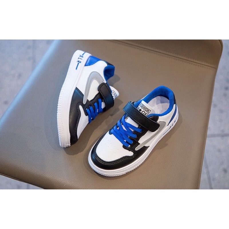 Giày thể thao trai gái siêu nhẹ HÀNG XỊN size trung đại