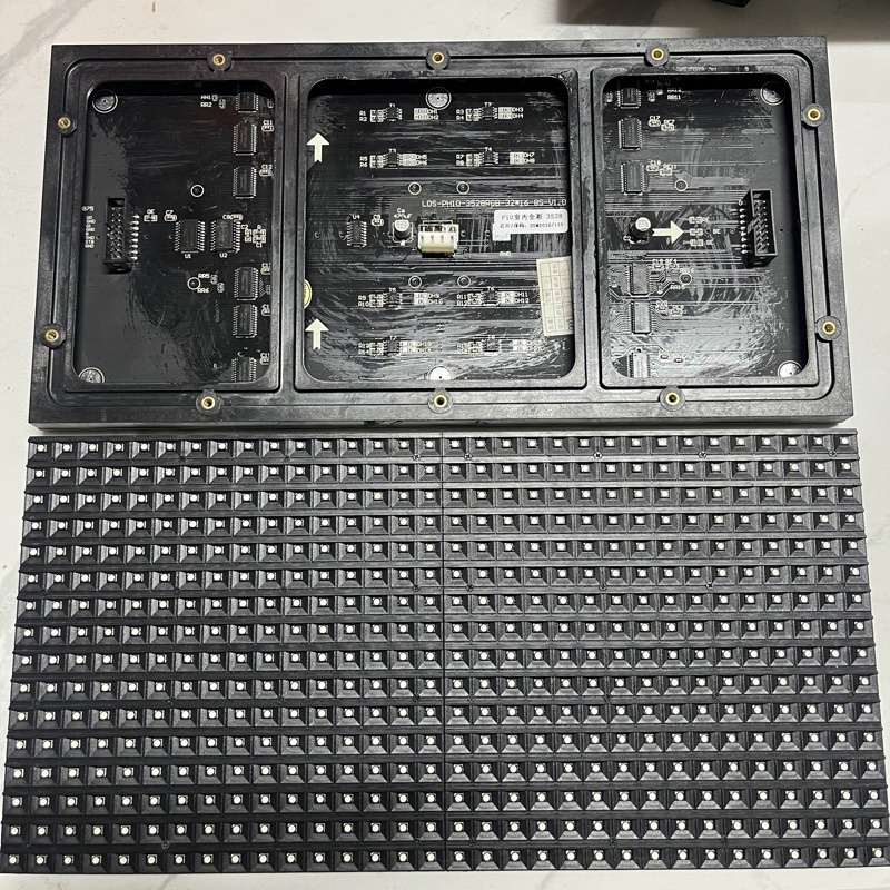 Module Led P10 phun màu trong nhà LLR (Led P10 đầy đủ màu trog nhà) Đầy đủ phụ kiện