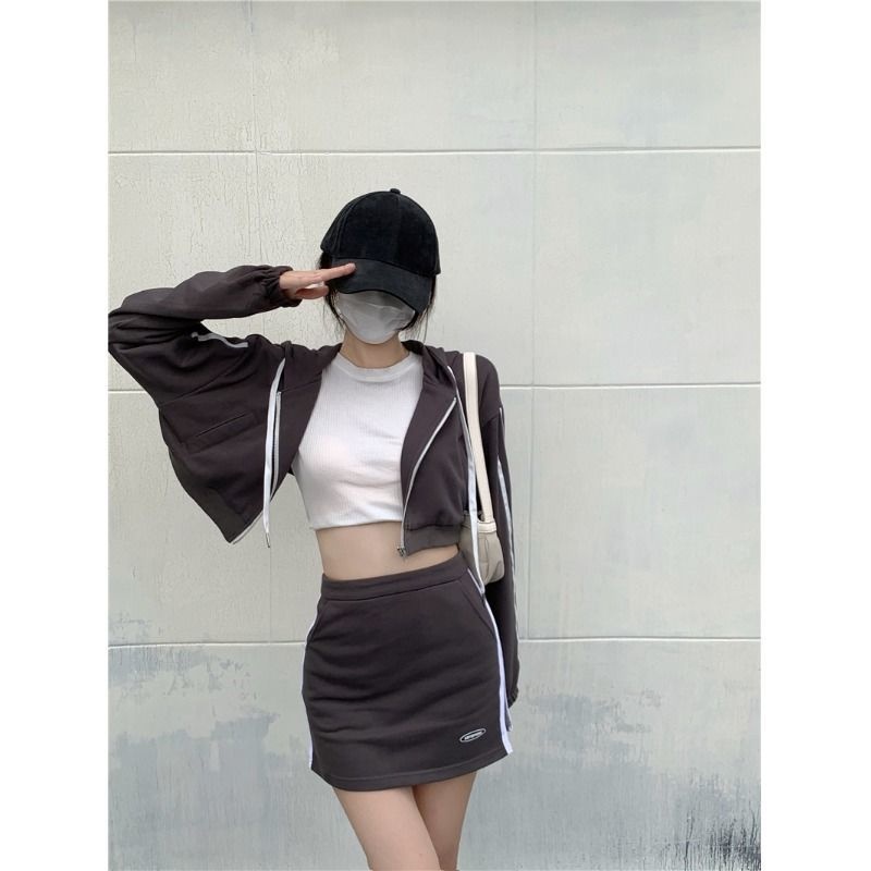 Set Đồ Thể Thao Gồm Áo sweater Và Chân Váy Thời Trang Mùa Thu 2022 Cho Nữ