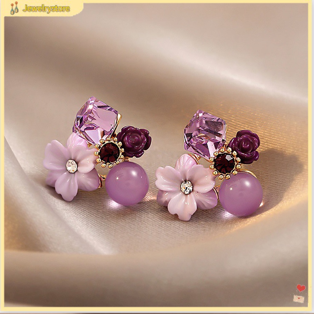 Đôi bông tai hình hoa đính đá màu tím dễ thương bắt mắt
