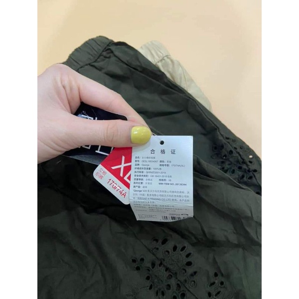 Short thô đũi viền ren hiệu GEOGRE dư xịn đét