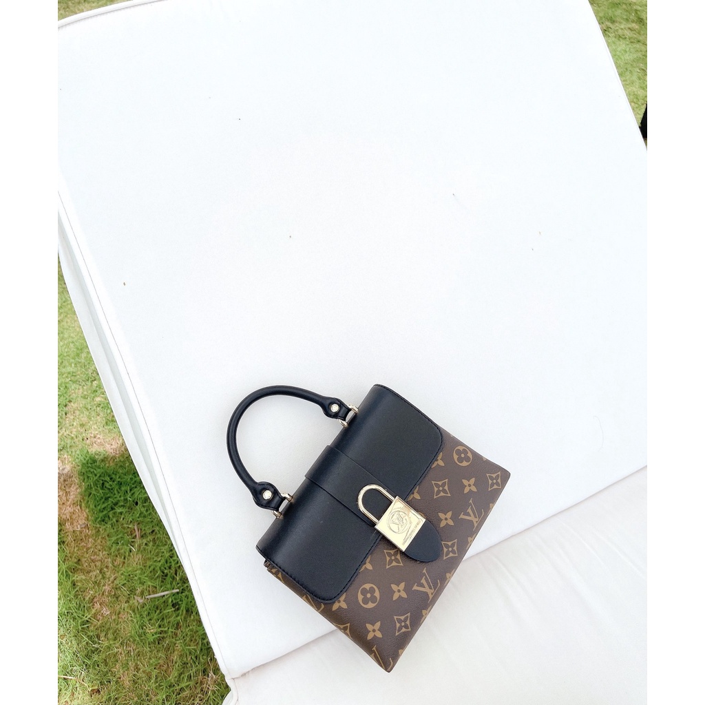 Túi xách nữ đeo chéo cầm tay LV lock me SPSL thời trang cao cấp