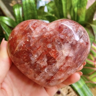 Trái tim đá Fire Quartz