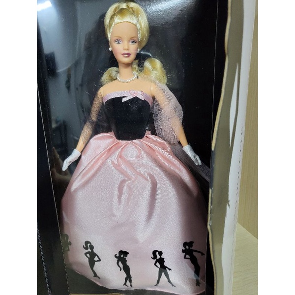 Búp bê barbie Avon Timeless