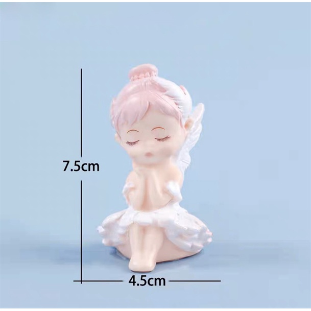 Trang trí bé gái bale cánh thiên thần + chống cằm