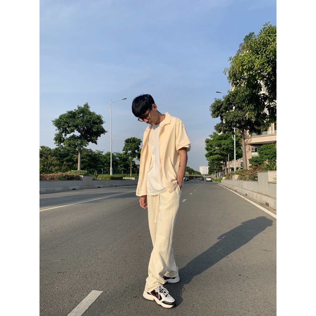 Quần Sweatpants WSS nhập khẩu | Vải cotton da cá dày, ống suông, phù hợp cho Nam/nữ