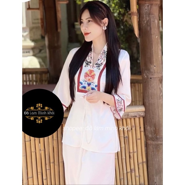 Mẫu Pháp Phục Đi Chùa, Đồ Lam Trắng, Vàng Viền Hoa Văn Đỏ Mới Nhất Chất Lụa Tầm Hàn Cao Cấp