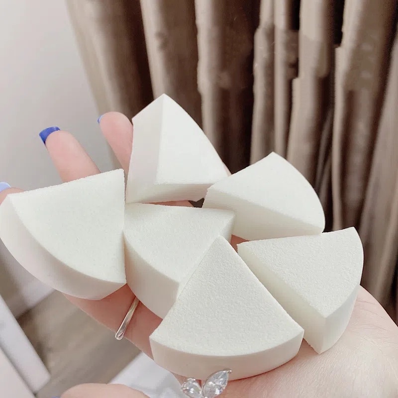 Mút Trang Điểm Ướt Và Khô Hình Tam Giác Bằng Da Mềm Mại Tiện Dụng