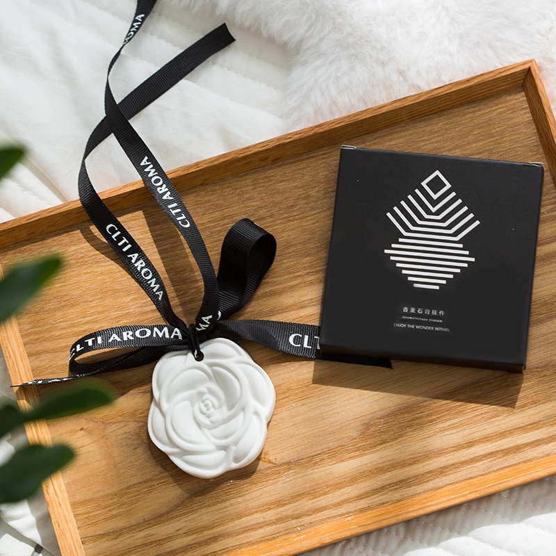 Phụ Kiện Treo Khuếch Tán Hương Thơm Đá Thơm Khuếch Tán Tinh Dầu HENY GARDEN Hình Hoa Sen Nến Thơm Heny Garden Mini Cho Làm Việc Và Phòng Nhỏ Mùi Hương Dễ Ngủ, Thư Giãn Xe Hơi / Tủ Quần Áo Bằng Sứ Hoa Trà Tự Nhiên