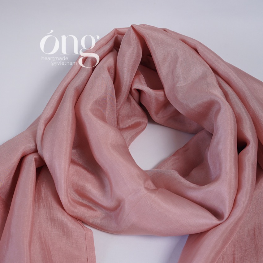 Khăn choàng cổ lụa tơ tằm viền tay tinh tế tỉ mỉ-Óng Silk -Lụa trơn loại dầy, khâu viền hoàn toàn bằng tay, nhuộm an toà