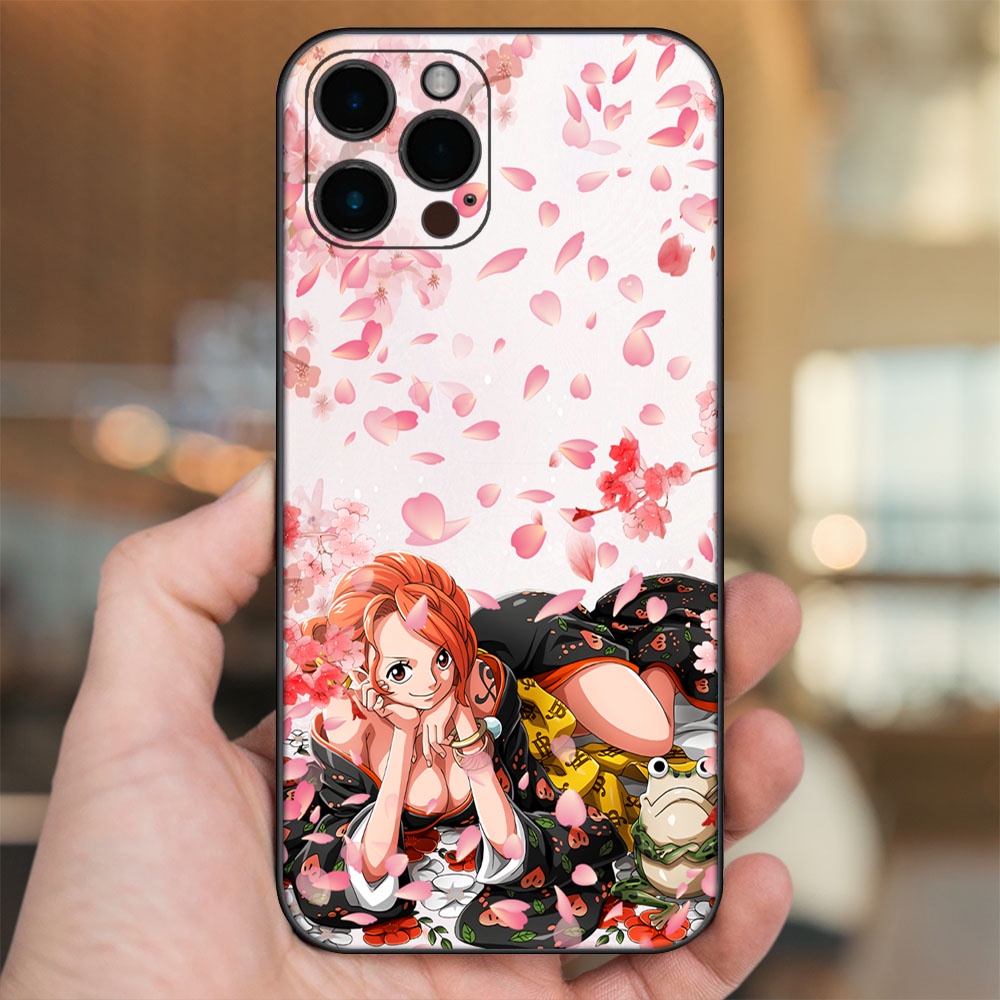 Ốp lưng iPhone 12 Pro Max dẻo đen cạnh vuông in hình Nami One Piece Đảo Hải Tặc