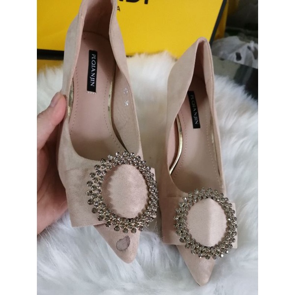 Xả kho nhiều mẫu giày tồn kho size 34 thanh lý giá rẻ