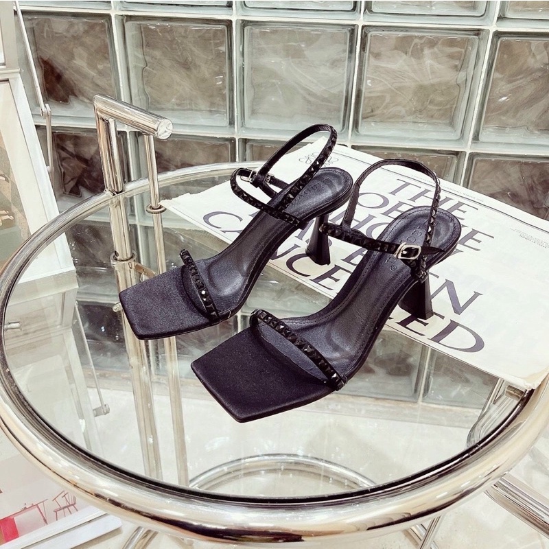 Sandal quai đá mảnh