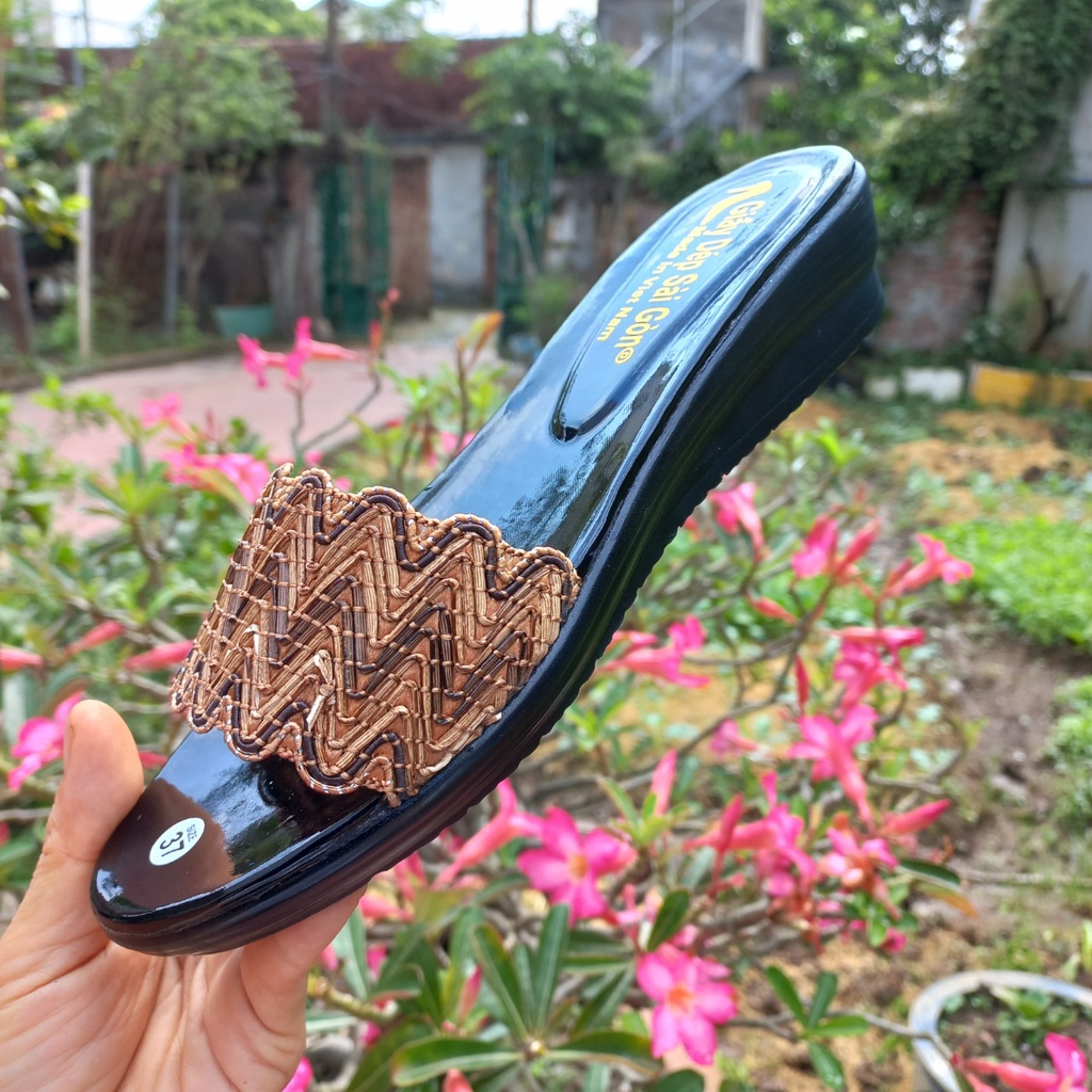 Dép trung niên cực đẹp cực độc