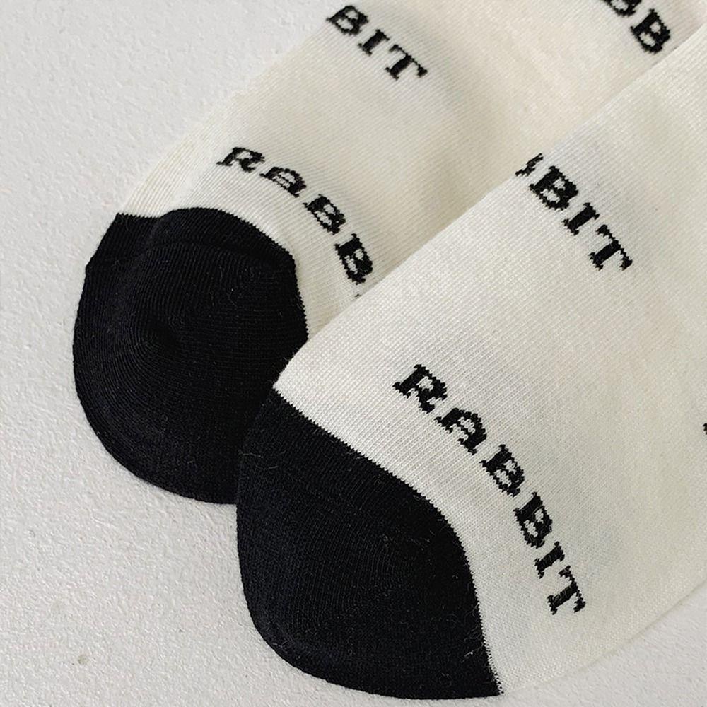 AROMA Đôi Vớ Thoáng Khí Họa Tiết Caro Và Thỏ Phong Cách Nhật Bản Cho Nữ