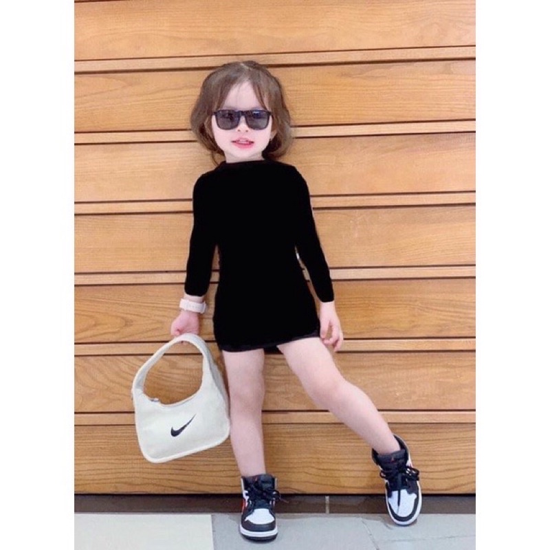 Váy ôm body dài tay cho bé