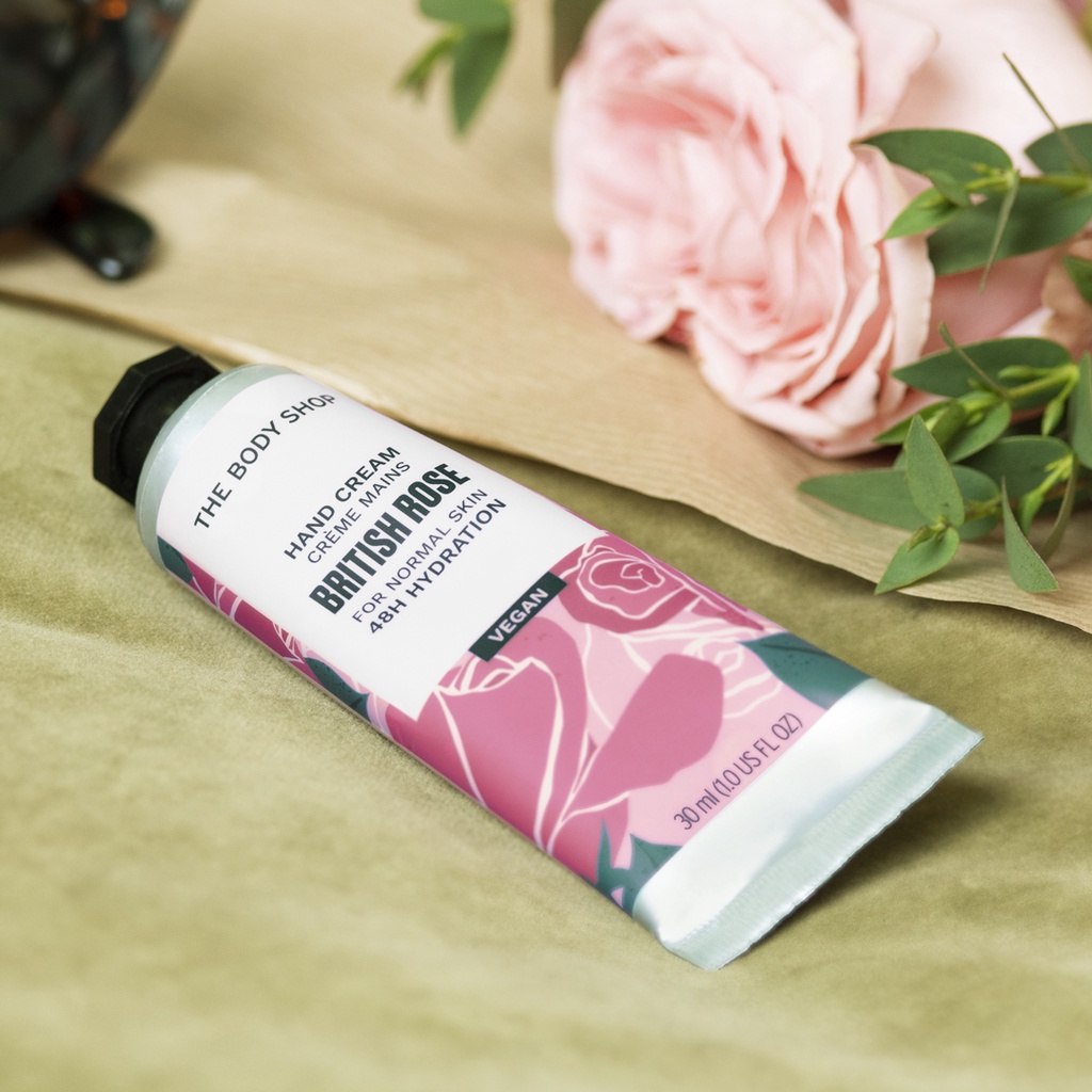 Kem dưỡng da tay The Body Shop British Rose Petal-Soft Hand Cream 30ml