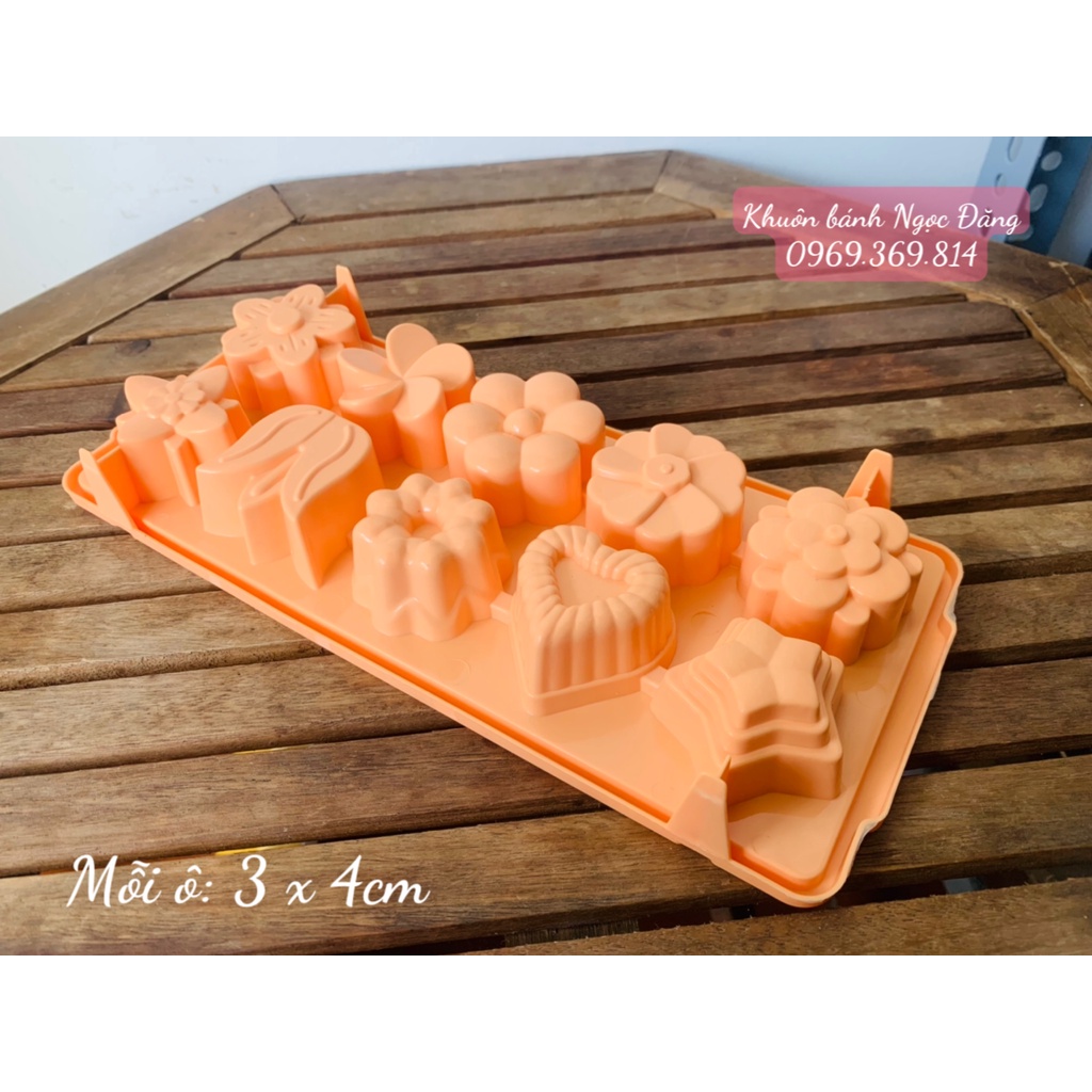Khuôn làm đá các mẫu hoa lá đa dạng. An toàn thực phẩm cho rau câu, pudding, bánh bò. Kích thước ghi trên hình ảnh.