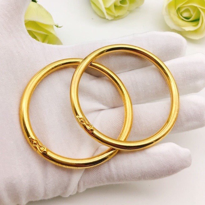 Vòng tay trơn mạ vàng màu 24 sáng bóng