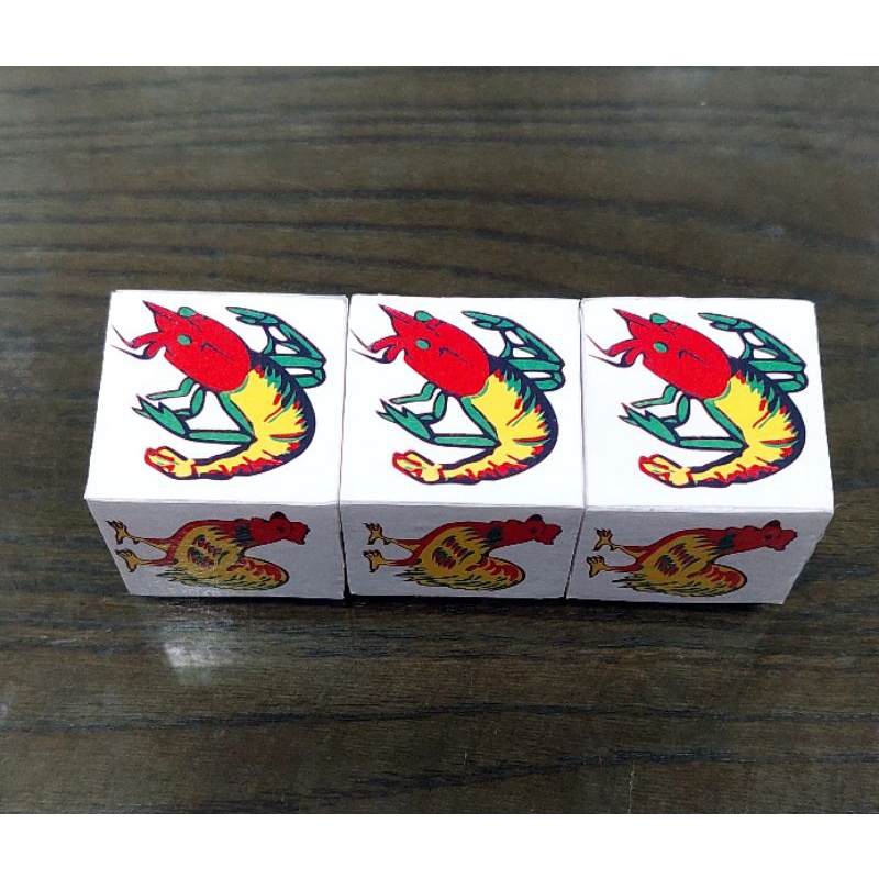 Hột xốp bầu cua/hột bầu cua làm bằng xốp/ 3 hột lắc bầu cua làm bằng xốp