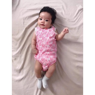 [6-13kg] Bodysuit 3 Lỗ Bé Gái HM - Trắng Hoa