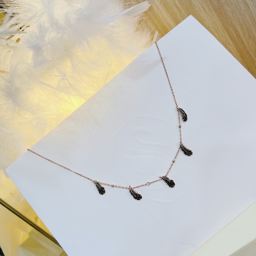 Dây chuyền Khuyên tai Swarovski lông vũ đen