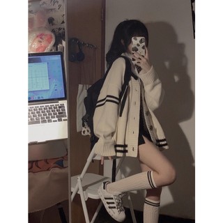 Áo khoác len cardigan trắng nữ tính thời trang