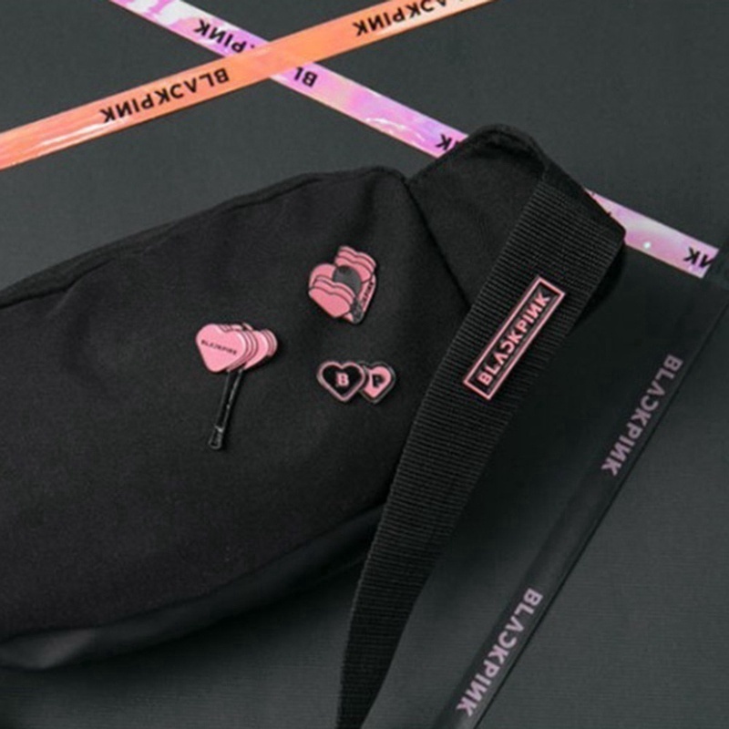 Blackpink Metal Brooch Huy hiệu Chính thức cùng một phong cách Merch Hỗ trợ Blackpink