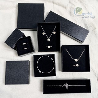 Hộp Đựng Trang Sức Màu Đen