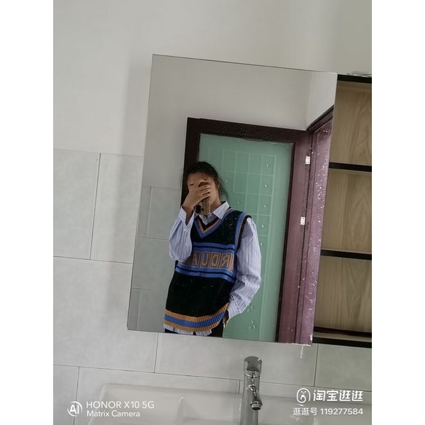 Áo Gile Nam Nữ Phối Hoạ Tiết Phong Cách Hàn Quốc