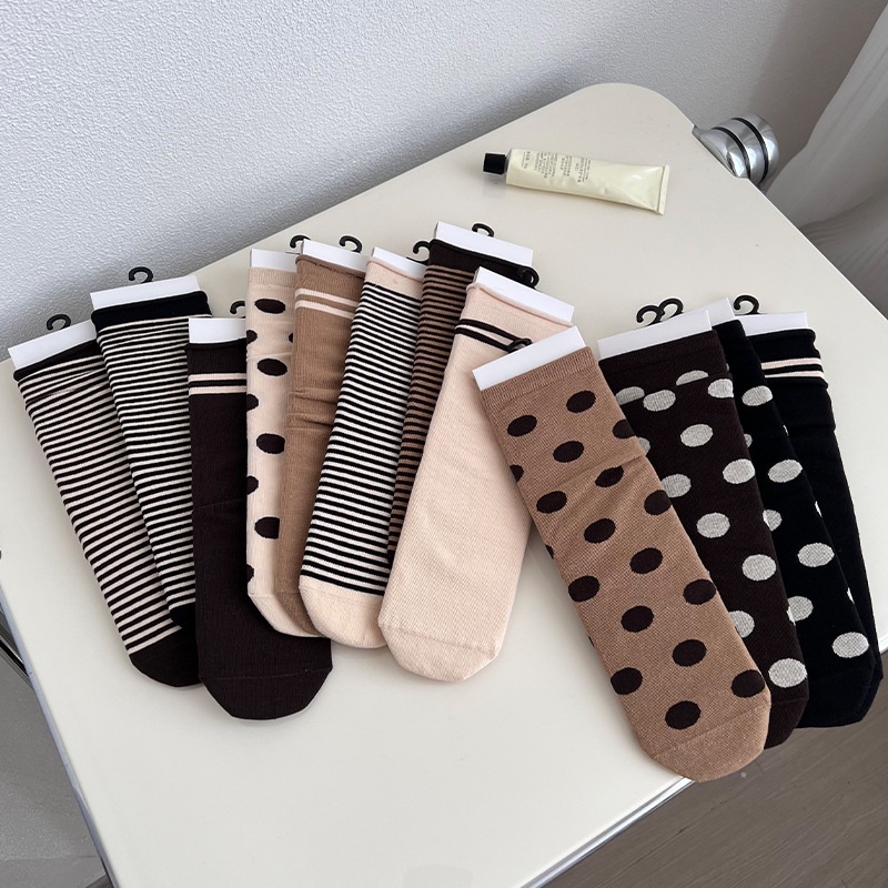 Vớ Cotton Họa Tiết Chấm Bi Phong Cách Retro D772