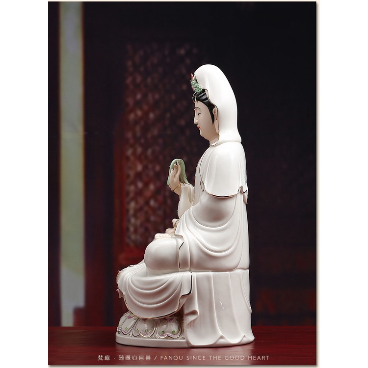 Tượng Quan Âm Bồ Tát gốm Đức Hóa họa tiết trắng cao 32cm / TTQA0032 - Tự Thanh