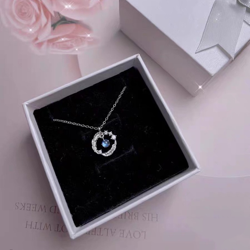 Vòng cổ Mặt Hình Ngôi Sao / Mặt Trăng / Lông Vũ Nhẹ Nhàng Không Phai Màu Đơn Giản Cho Nữ Sinh Y